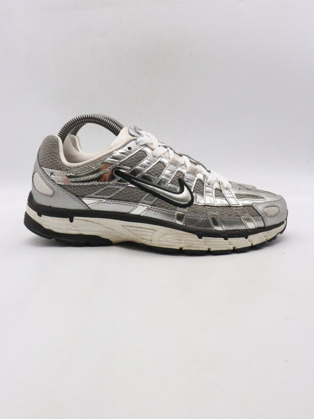 Nike P-6000 Men's Size 7.5 Metallic Silver Athletic Running Sneakers CN0149-001